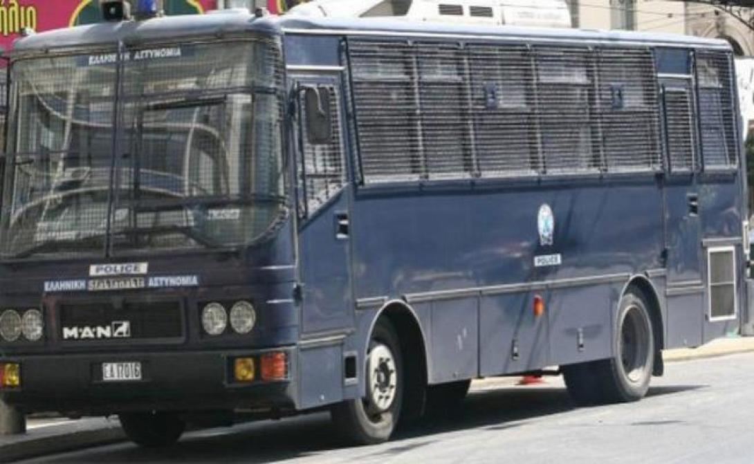 λεωφορείο αστυνομίας
