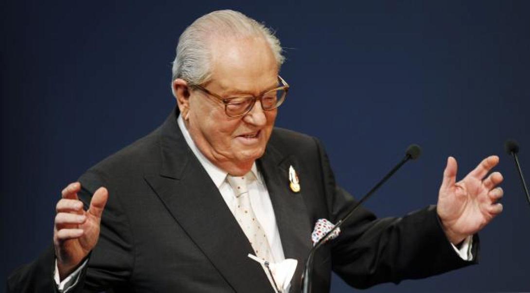 Μικροτραυματισμός Ζαν-Μαρί Λεπέν από φωτιά στην οικία του