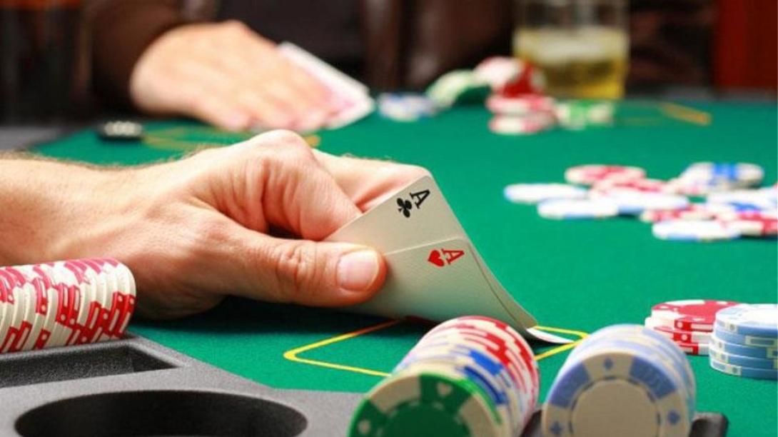 χαρτοπαιξία