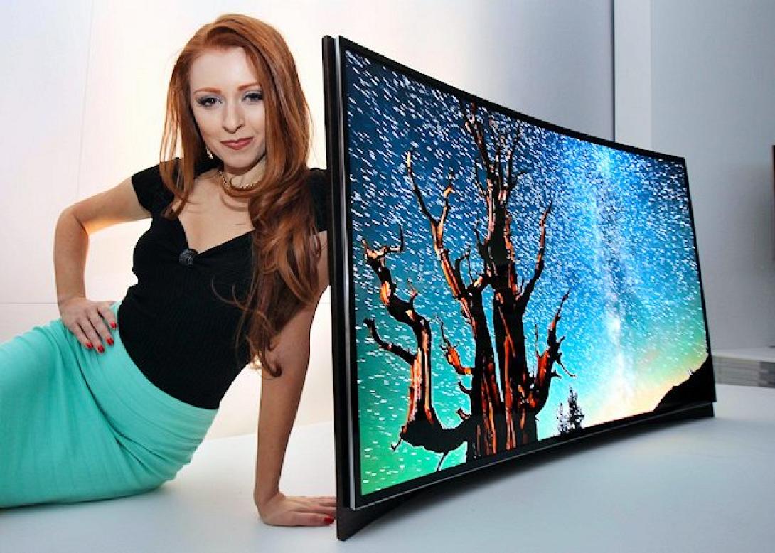 Οι τηλεοράσεις με κυρτές οθόνες κυκλοφορούν από Σεπτέμβριο
