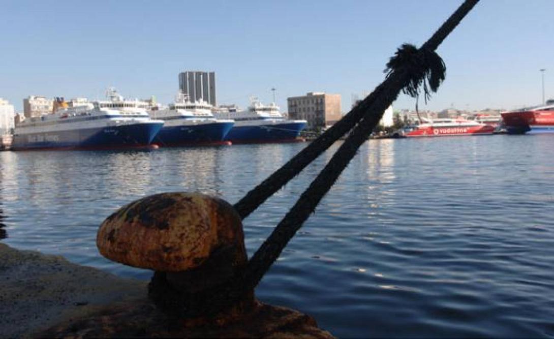 Κινητοποιήσεις των εργαζομένων στα λιμάνια για τις ιδιωτικοποιήσεις