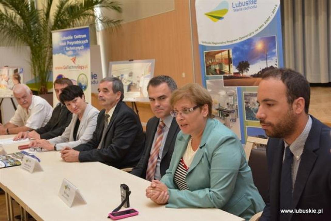 "Γέφυρα" συνεργασίας Κρήτης - Πολωνίας δρομολογεί η Περιφέρεια