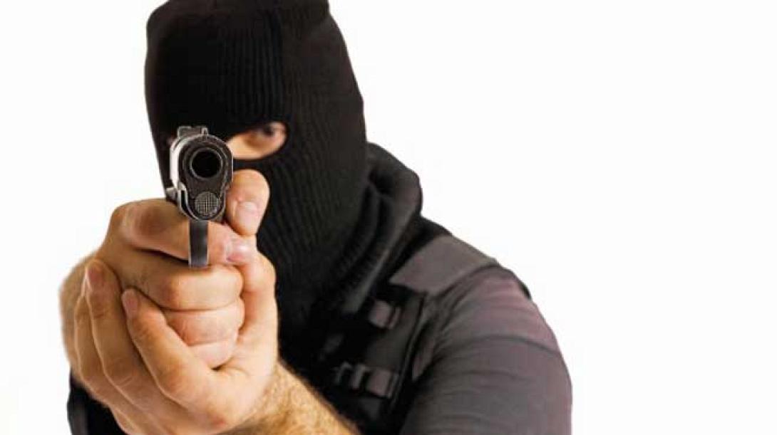 Τρόμος από ένοπλη ληστεία σε βενζινάδικο στο Σοκαρά