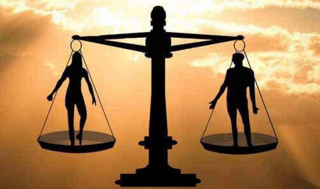 Γιορτάζω … μα τι γιορτάζω; της Στέλλας Μανουρά