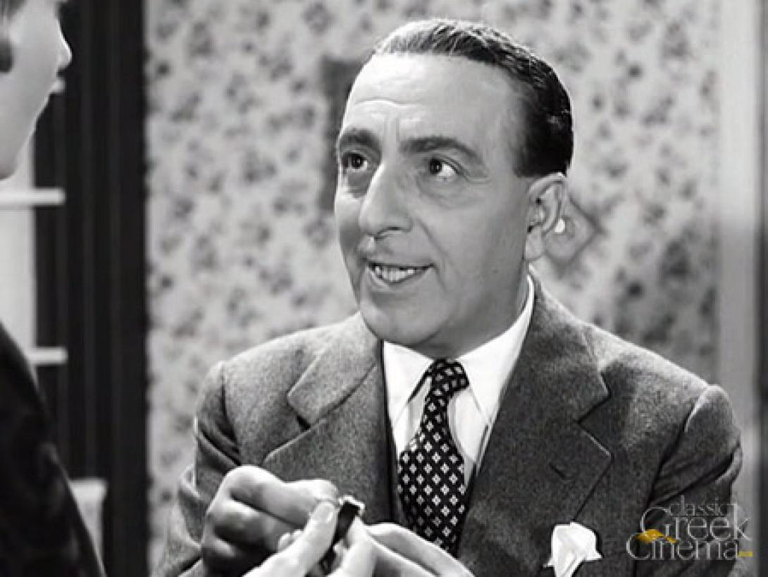 Βασίλης Λογοθετίδης: Ένας ήρως με παντούφλες