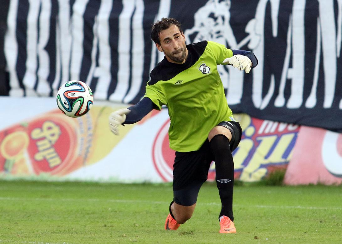 Ενδιαφέρον της ΑΕΚ για Λόρια