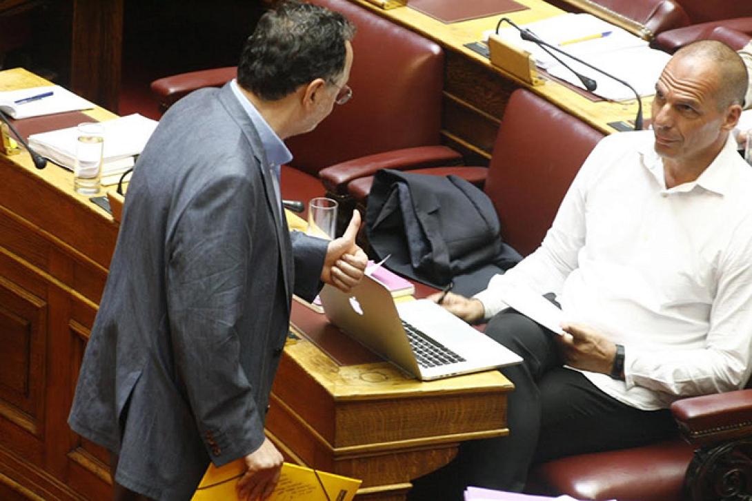 βαρουφάκης λαφαζάνης