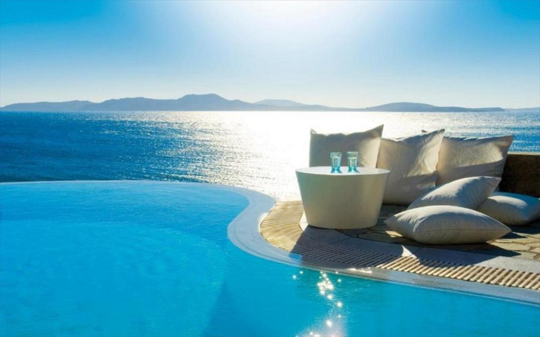 πολυτελές ξενοδοχείο