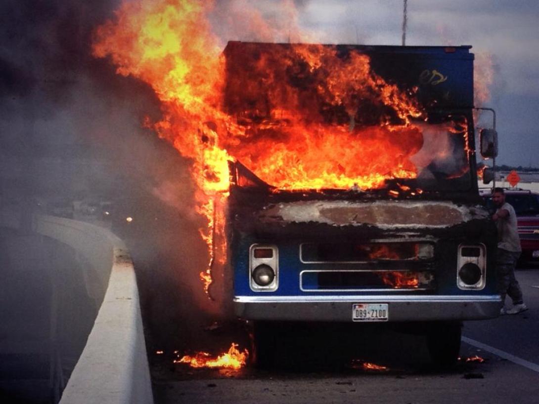 lulu-food-truck-fire-houston.jpg