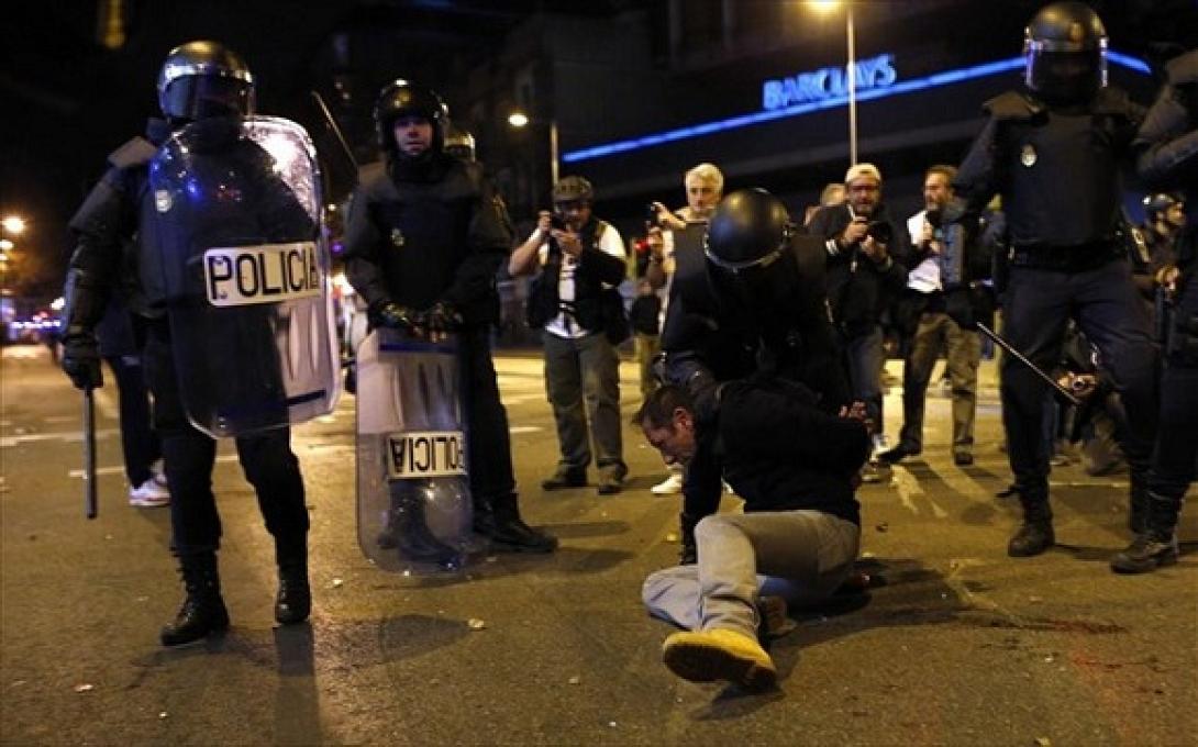 Ισπανία: Τουλάχιστον 100 τραυματίες σε επεισόδια στη Μαδρίτη 