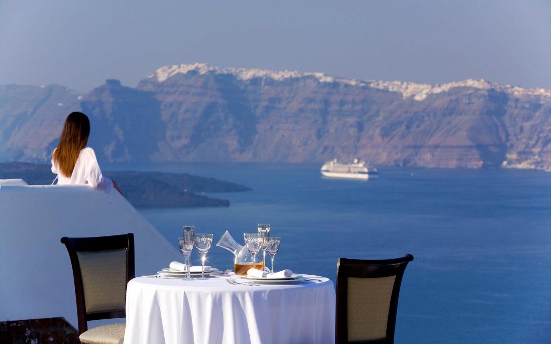 maisondeslys-santorini1.jpg