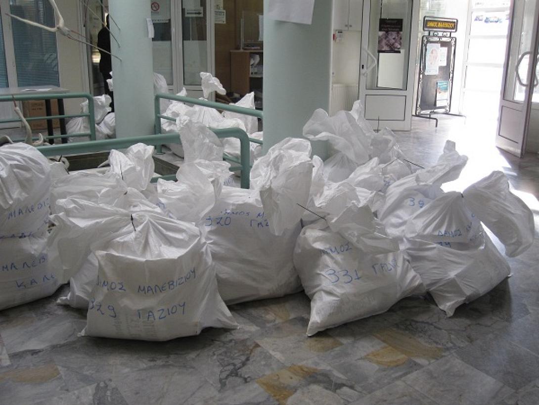 Όλα έτοιμα για τις εκλογές στο Μαλεβίζι