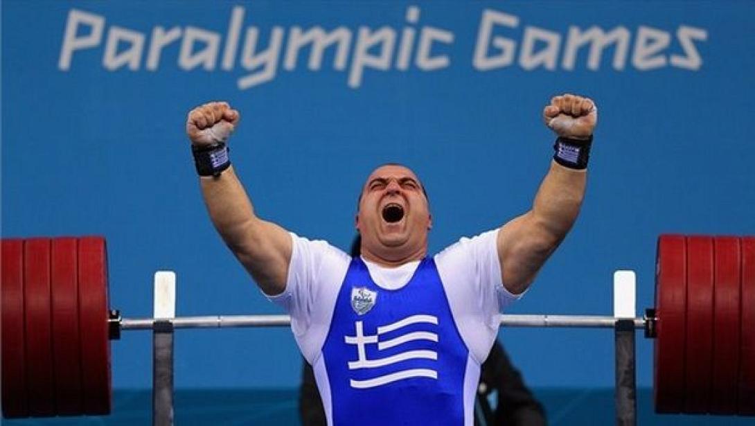 Παγκόσμιο ρεκόρ και χρυσό μετάλλιο για τον Μάμαλο (βίντεο)