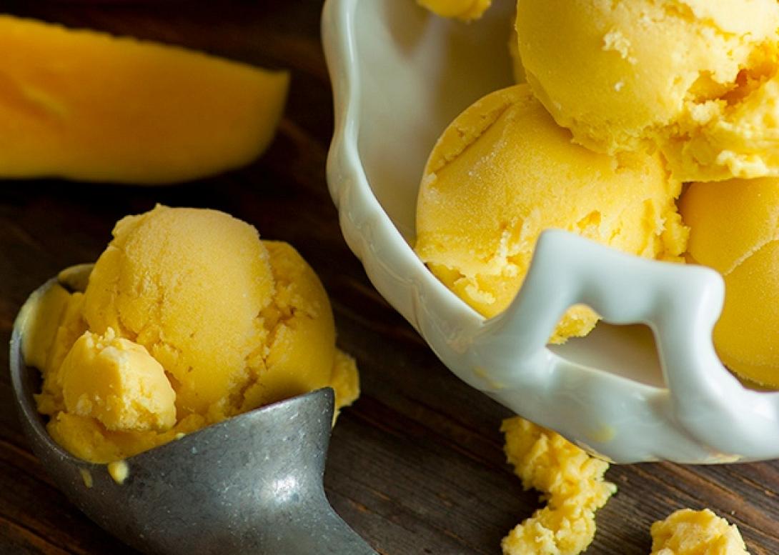 Παγωτό μάνγκο