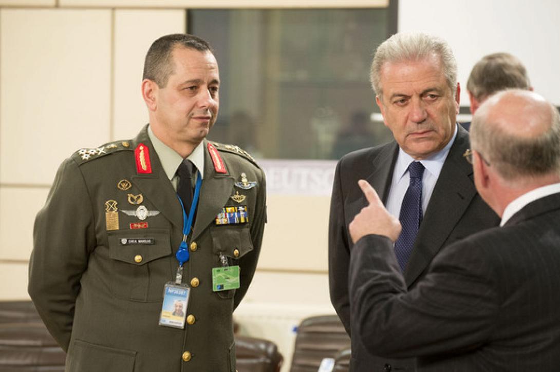 Νέος αρχηγός ΓΕΣ ο αντιστράτηγος Χρήστος Μανωλάς