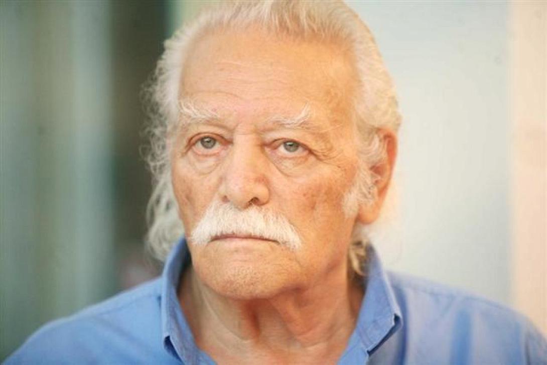 Επιμένει ο Μ.Γλέζος - Ζητεί το πόρισμα για τις γερμανικές αποζημιώσεις