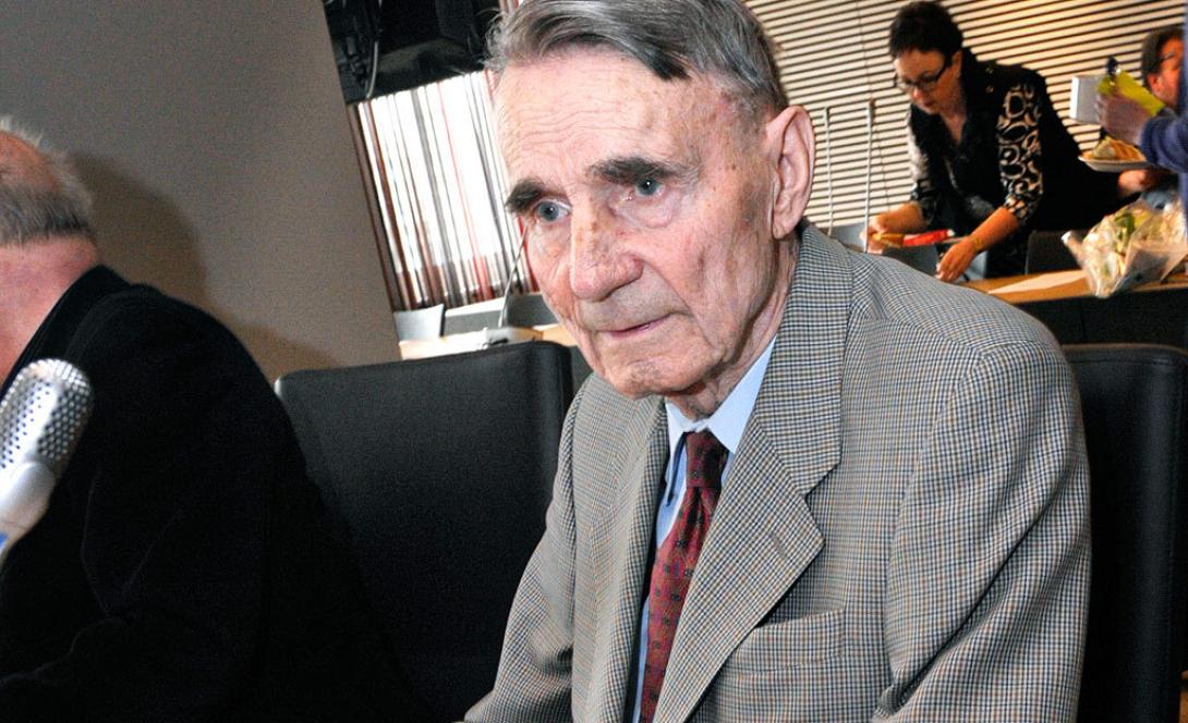 Μάουνο Κοϊβίστο 