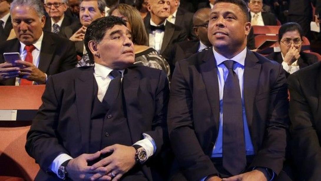 maradona-ronaldo.jpg