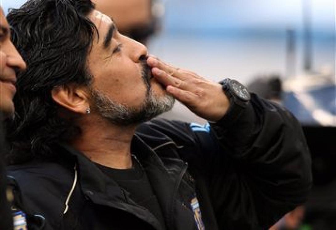 Μαραντόνα: ''Θα ήμουν καλύτερος χωρίς ναρκωτικά''