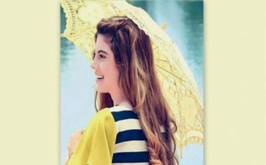 Σε ρόλο μοντέλου η κόρη του Γιώργου Παπανδρέου 