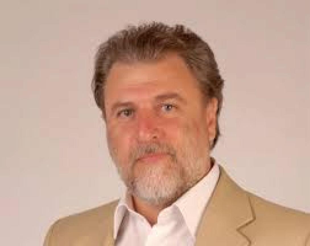 Ν. Μαριάς: Οι πλούσιοι, πλουσιότεροι και οι φτωχοί φτωχότεροι στη μνημονιακή Ελλάδα