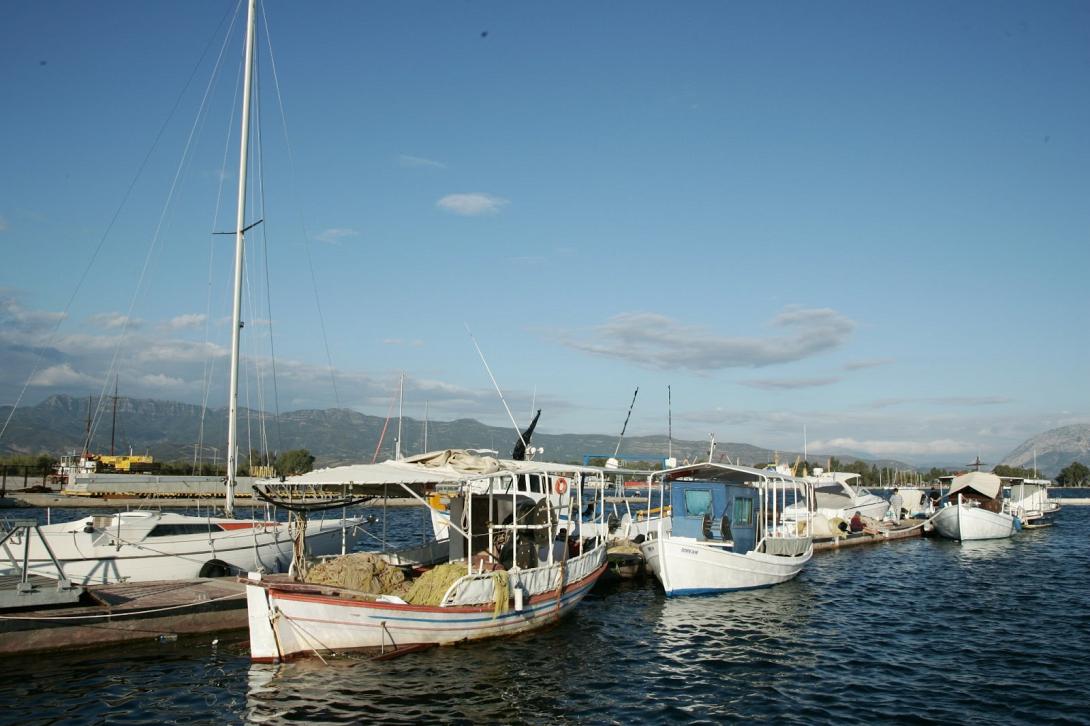 καταφύγιο για τα σκάφη