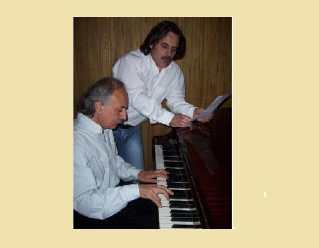 "Άσπρο μαντήλι ... ανέμιζε" (βίντεο)