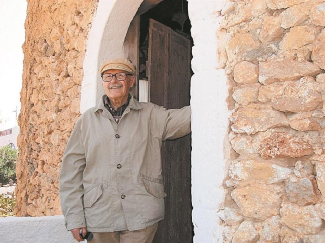 γιώργος μαρκάκης