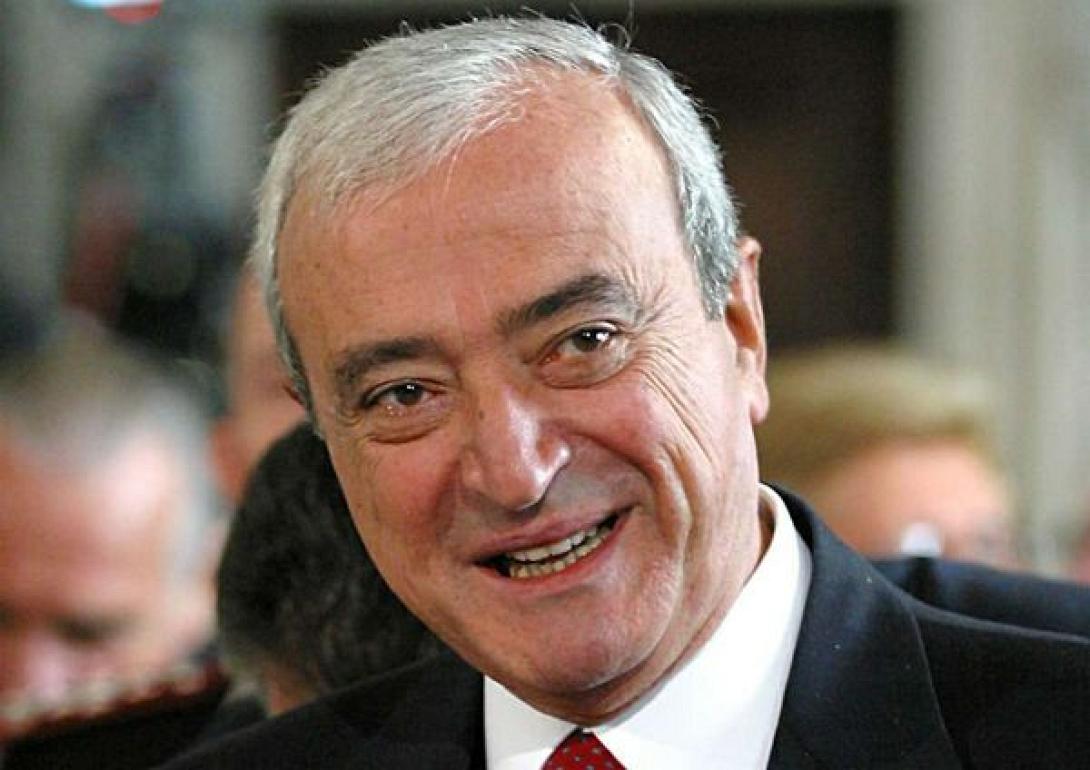 Ο Α. Μαρτίνο υποψήφιος της κεντροδεξιάς για την ιταλική προεδρία