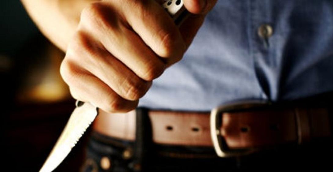 Λασίθι: Τον μαχαίρωσε και μετά ταμπουρώθηκε στο σπίτι του