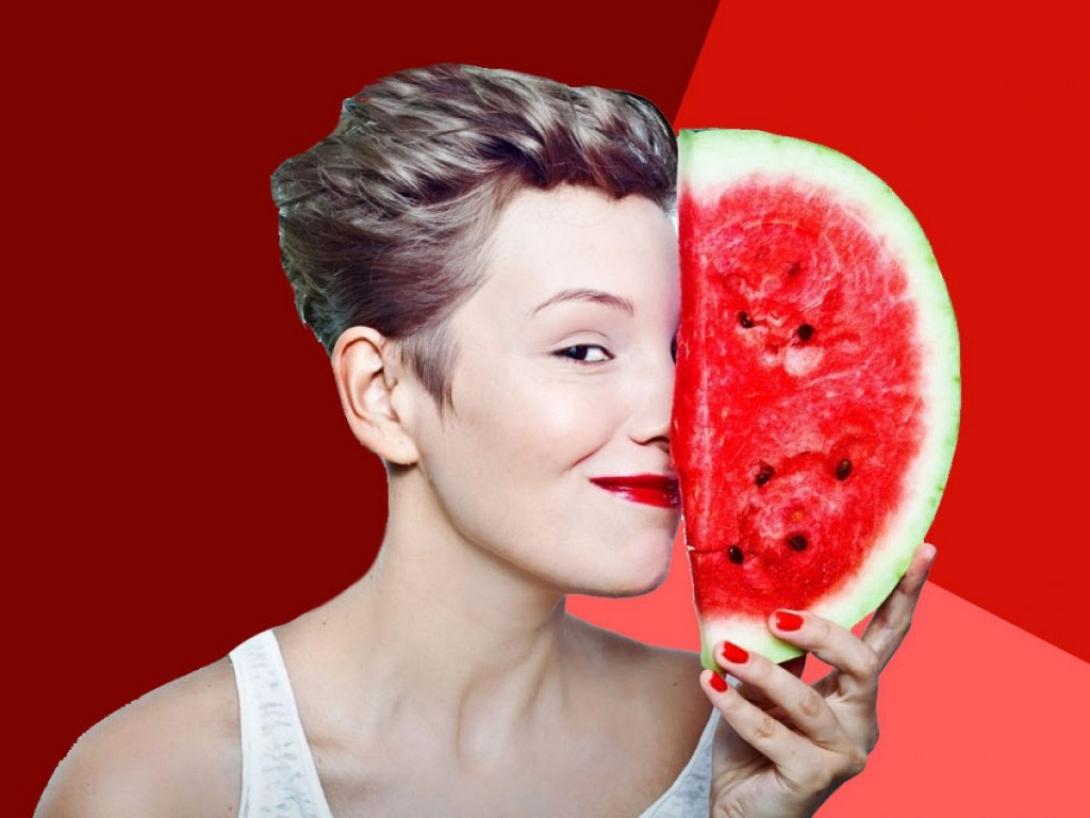 γυναικα καρπουζι