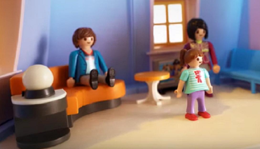 μένουμε σπίτι