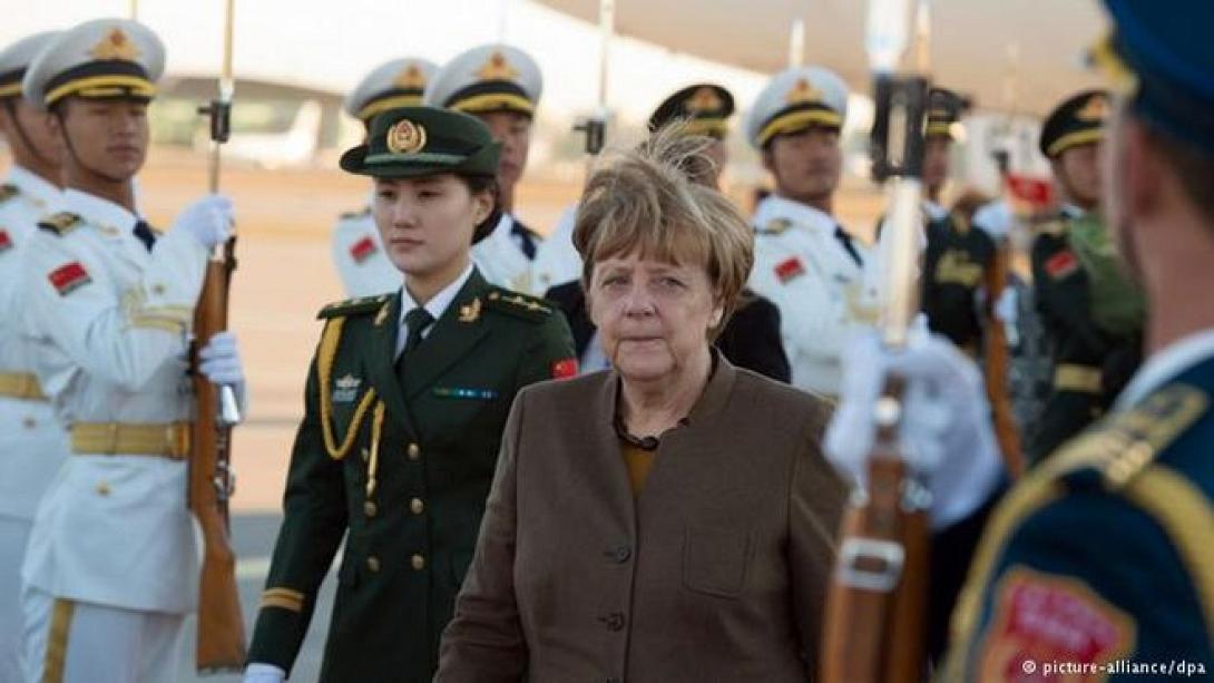 μερκελ πεκινο