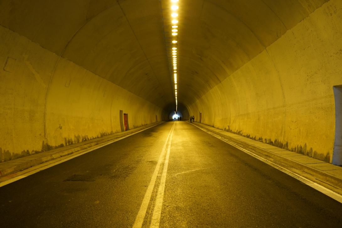 τουνελ αγ βαρβαρας