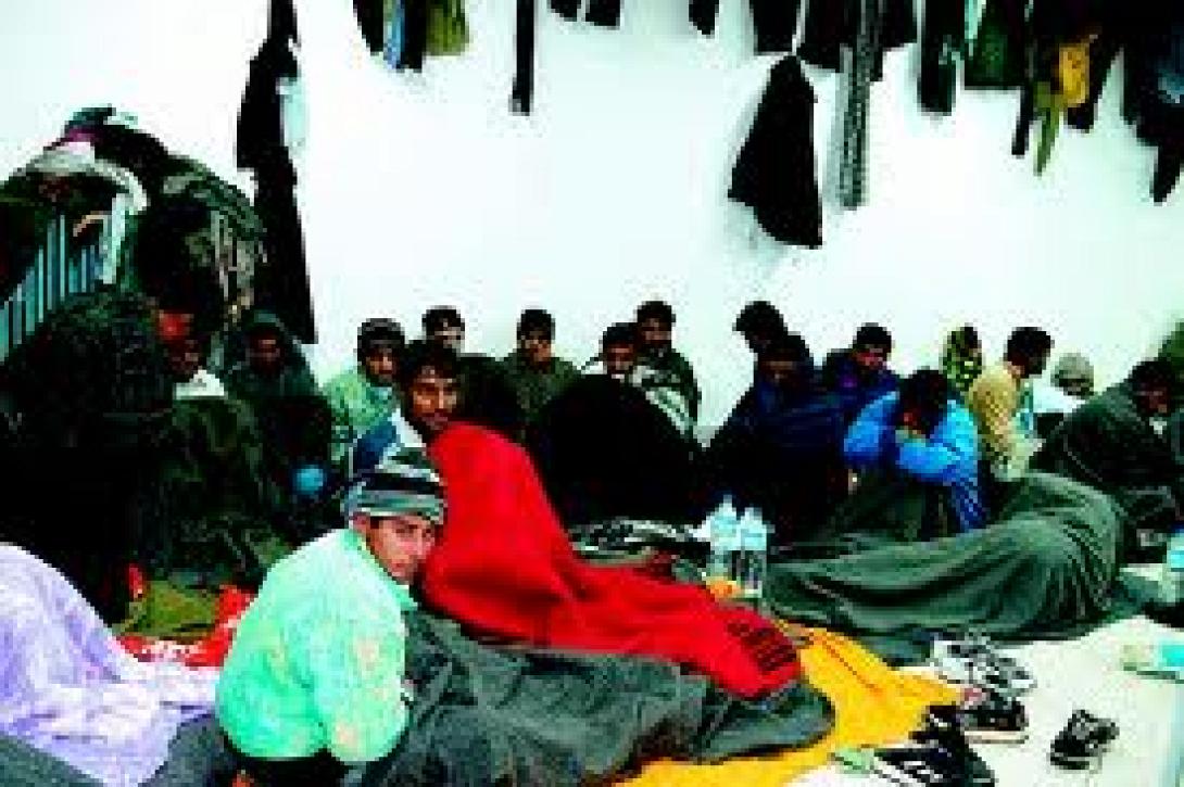 Μετανάστευσαν 480.000 Αλβανοί την τελευταία 10ετία 