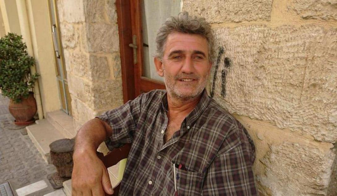 μετανάστης ρέθυμνο πορτοφόλι