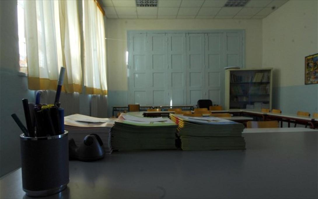 Προεκλογικές μετατάξεις, καταγγέλλουν οι εκπαιδευτικοί στο Ρέθυμνο