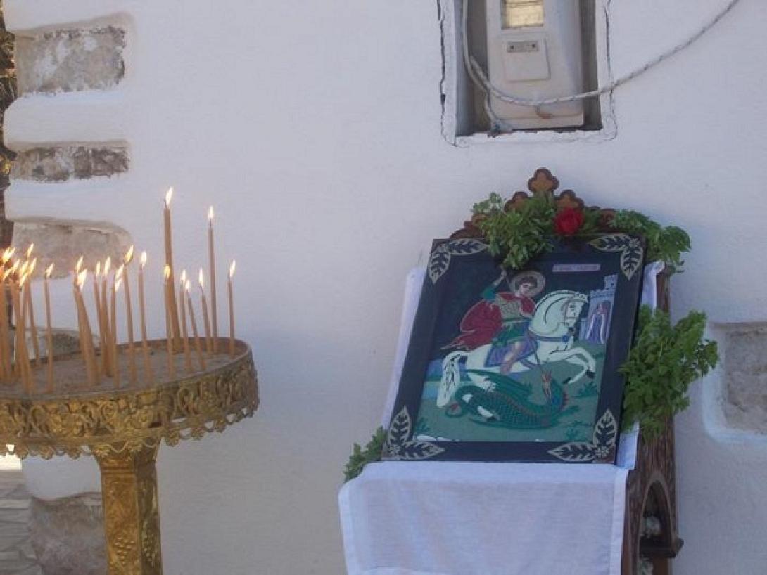 Οι Βασιλειές γιορτάζουν τον Άη-Γιώργη το Μεθυστή με παραδοσιακό κρητικό γλέντι