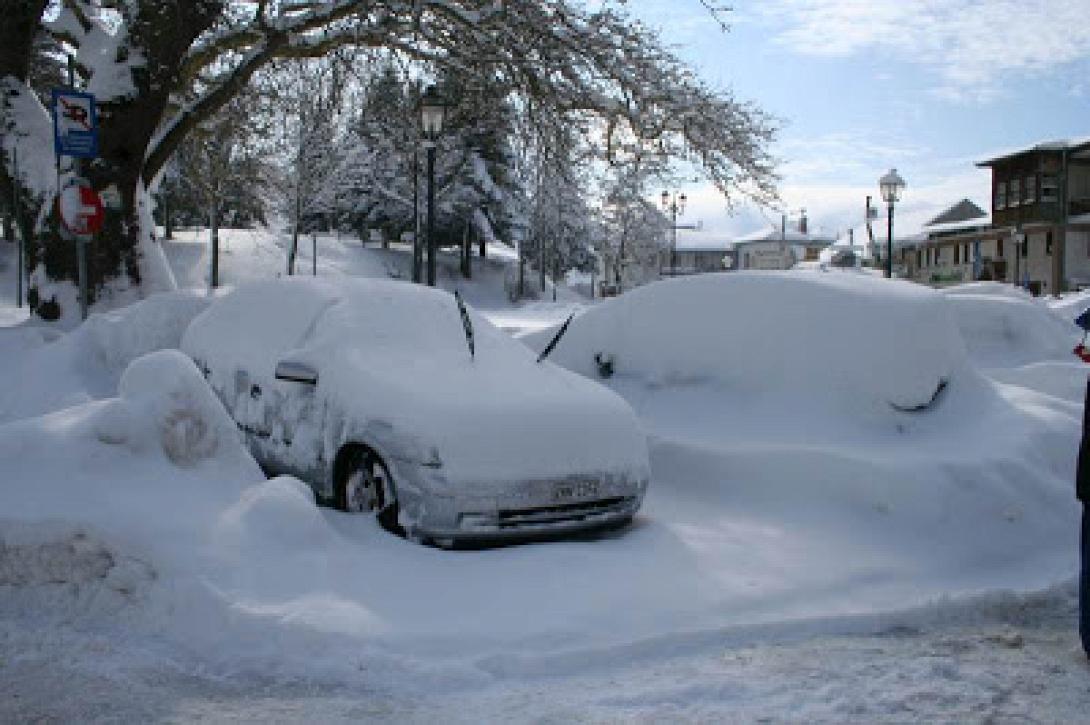 Κλειστά τα σχολεία σε Μέτσοβο και Ζαγόρι λόγω χιονιού