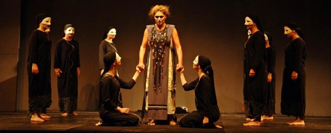 Οι καθηγητές ανεβάζουν ξανά "Μήδεια" για καλό σκοπό