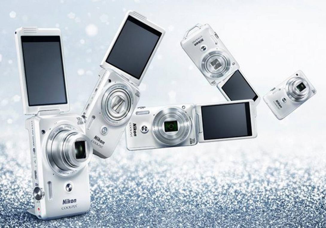 Φωτογραφική μηχανή μόνο για ... selfies