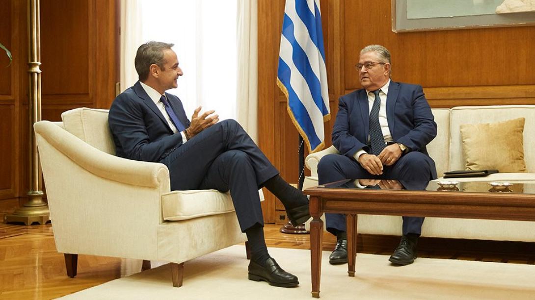 μητσοτακης κουτσουμπας.jpg