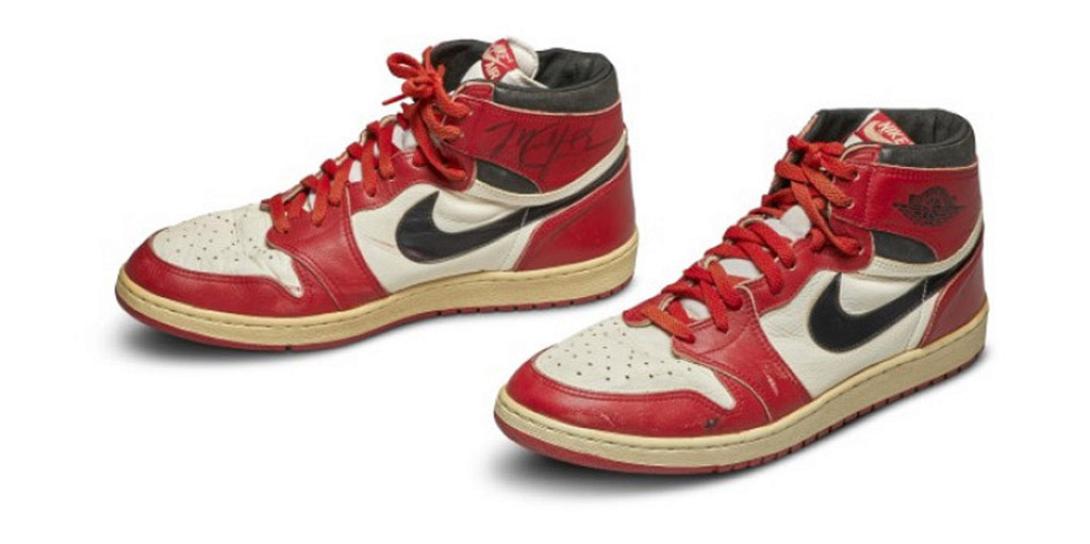 michael-jordan-nike-shoes-dimoprasia.jpg