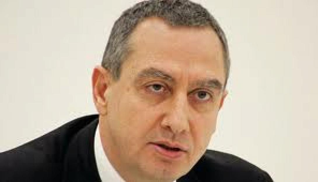 Με εντολή Σαμαρά μεταβαίνει στην Κεφαλλονιά ο Υπουργός Εσωτερικών Γιάννης Μιχελάκης