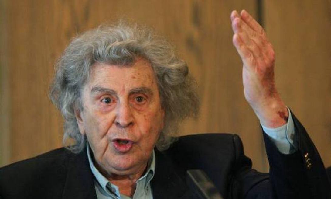 μίκης θεοδωράκης