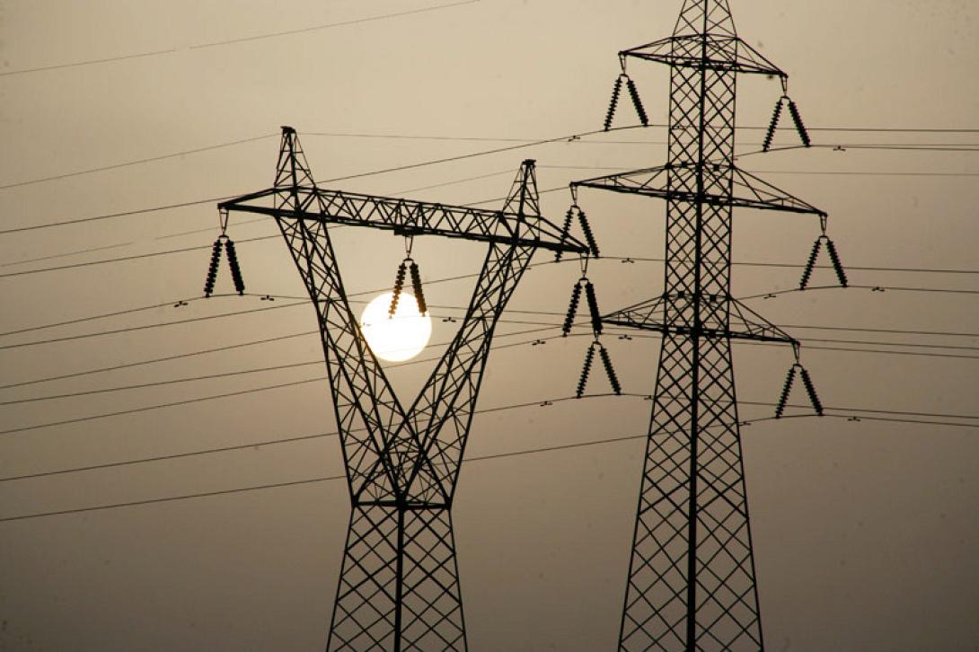 15 ανεξάρτητοι βουλευτές συνιστούν δημοψήφισμα για τη ΔΕΗ 