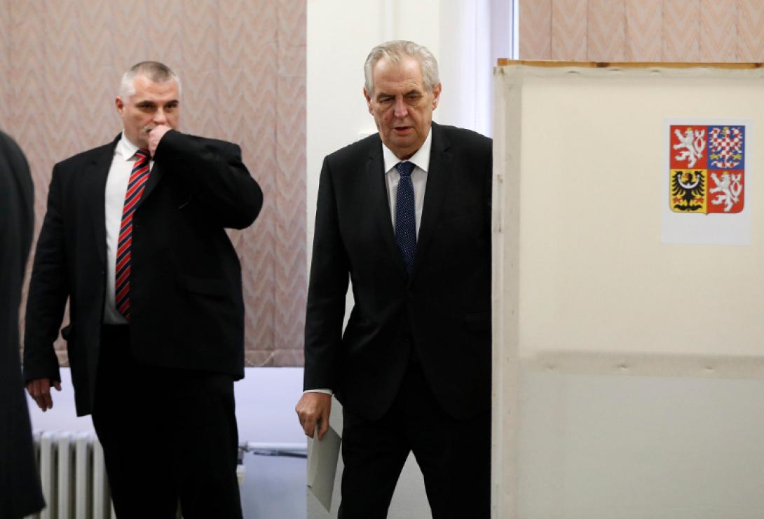 μιλος ζεμαν.jpg