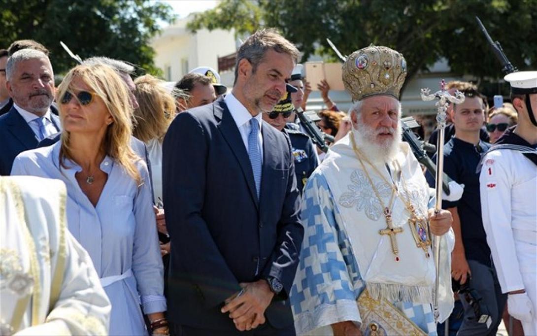 Μητσοτάκης Τήνος