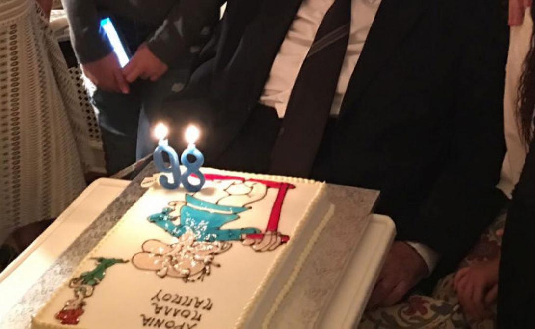 τούρτα μητσοτάκη