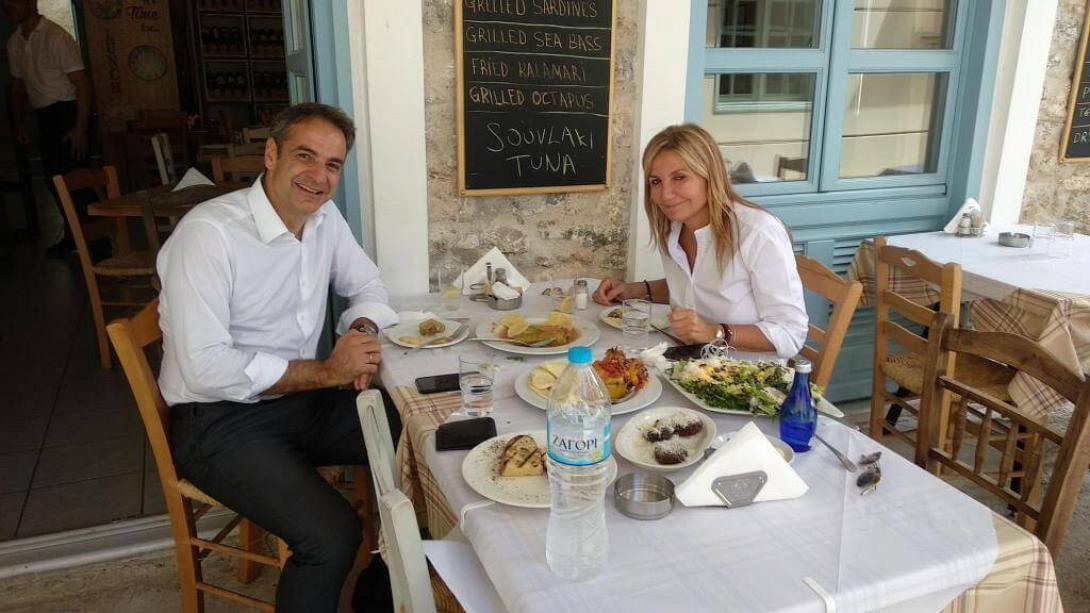 mitsotakis_mareva_nauplio3.jpg